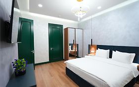 Avant Hotel Tashkent Pool&Spa